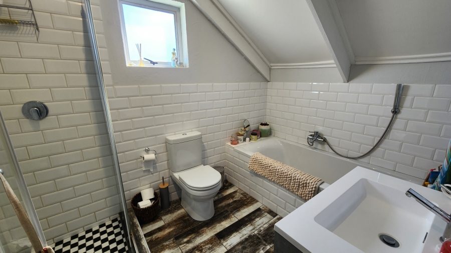 To Let 3 Bedroom Property for Rent in Chartwell Gauteng