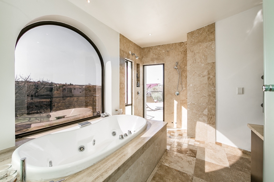 4 Bedroom Property for Sale in Dainfern Valley Gauteng