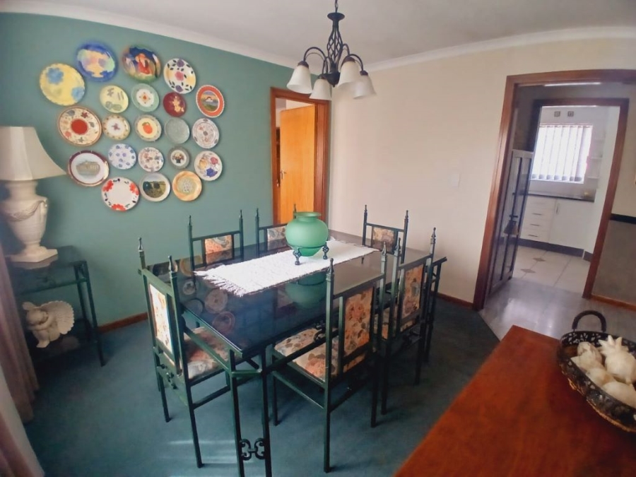 3 Bedroom Property for Sale in Klippoortje Gauteng