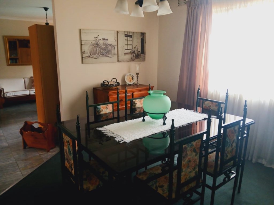 3 Bedroom Property for Sale in Klippoortje Gauteng