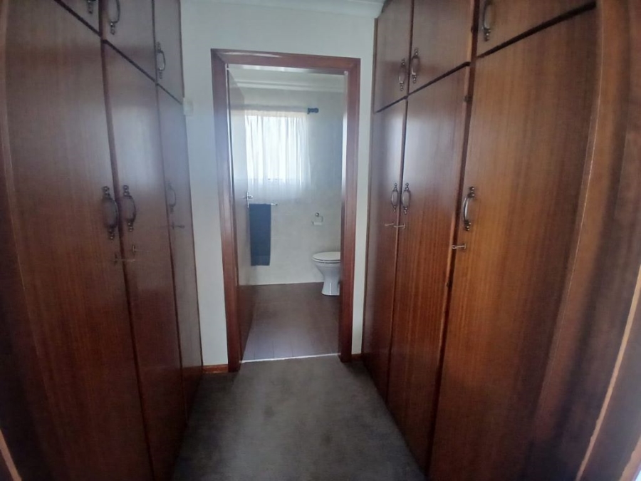 3 Bedroom Property for Sale in Klippoortje Gauteng