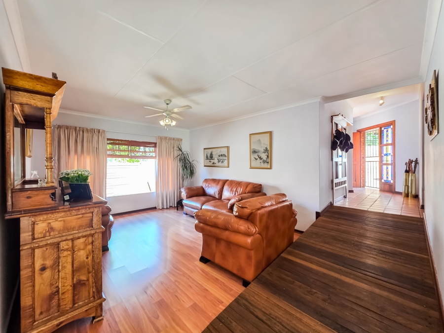 4 Bedroom Property for Sale in Moreleta Park Gauteng