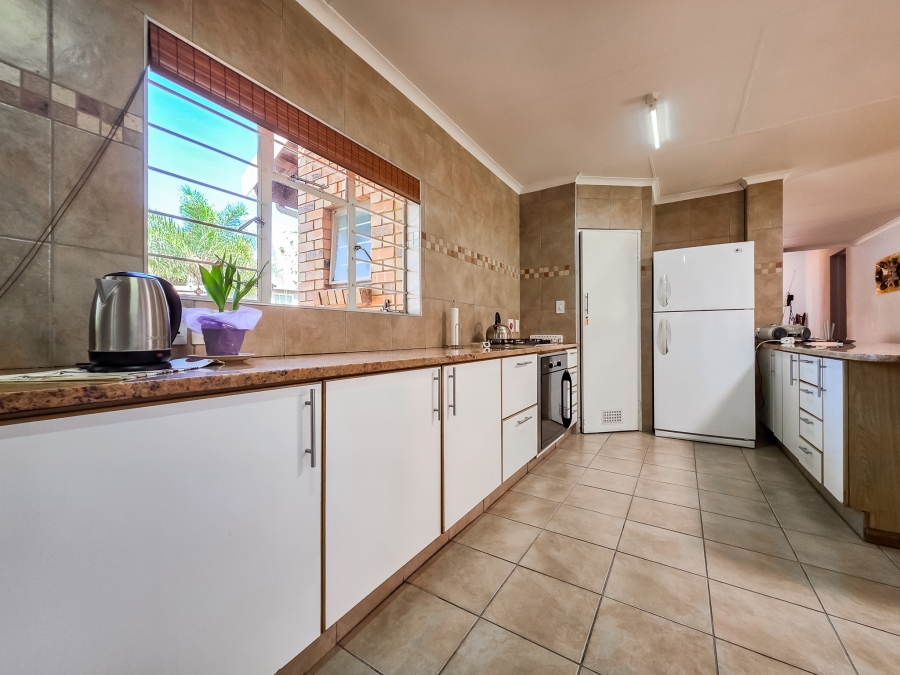 4 Bedroom Property for Sale in Moreleta Park Gauteng