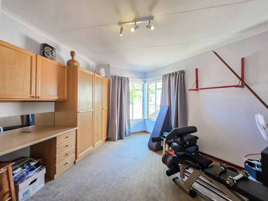 4 Bedroom Property for Sale in Moreleta Park Gauteng