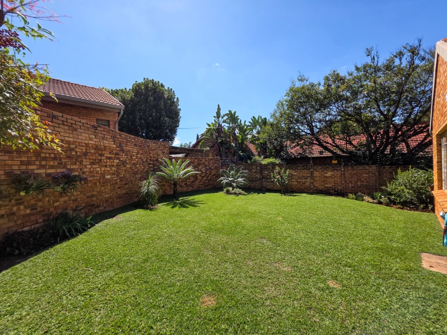 4 Bedroom Property for Sale in Moreleta Park Gauteng