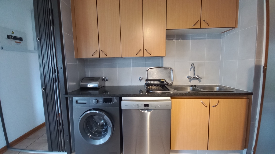 3 Bedroom Property for Sale in Parkdene Gauteng