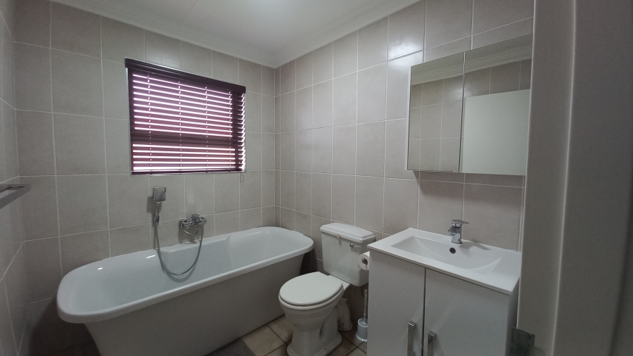 3 Bedroom Property for Sale in Parkdene Gauteng