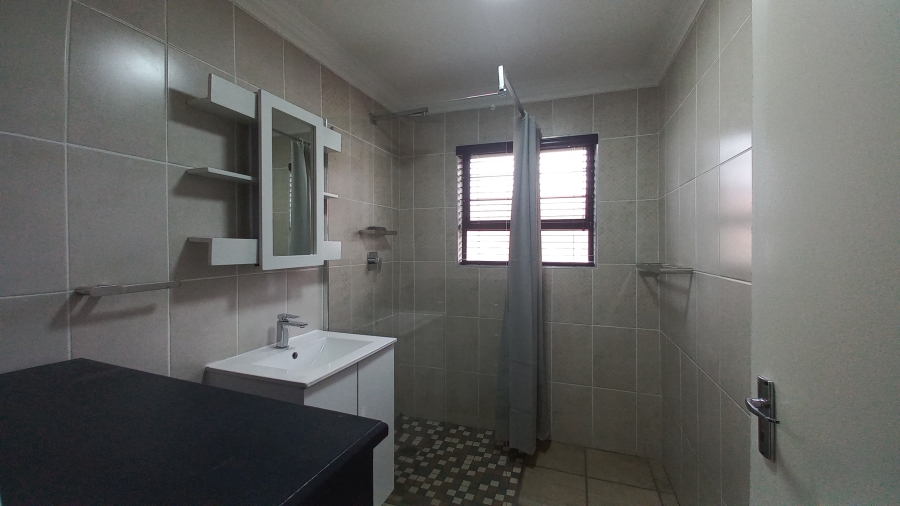 3 Bedroom Property for Sale in Parkdene Gauteng