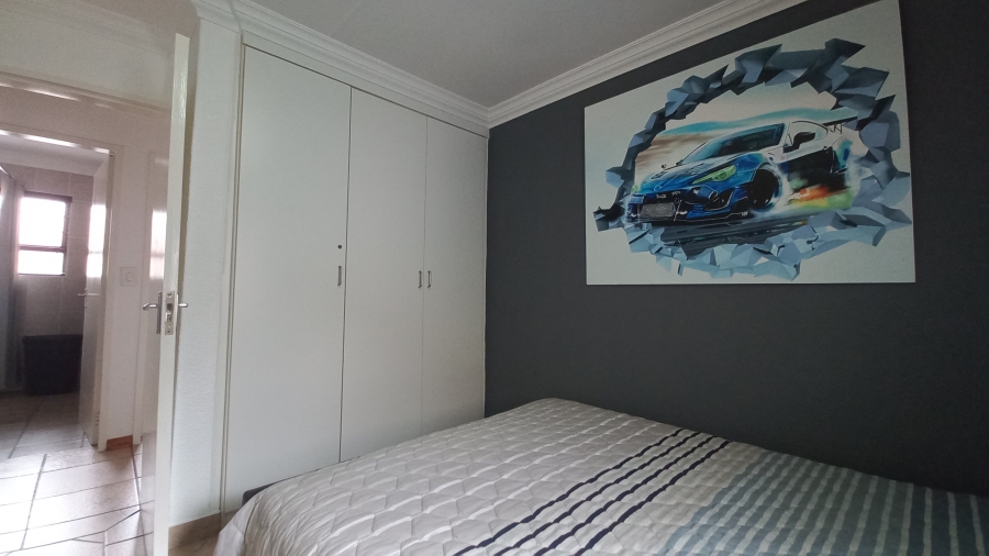 3 Bedroom Property for Sale in Parkdene Gauteng