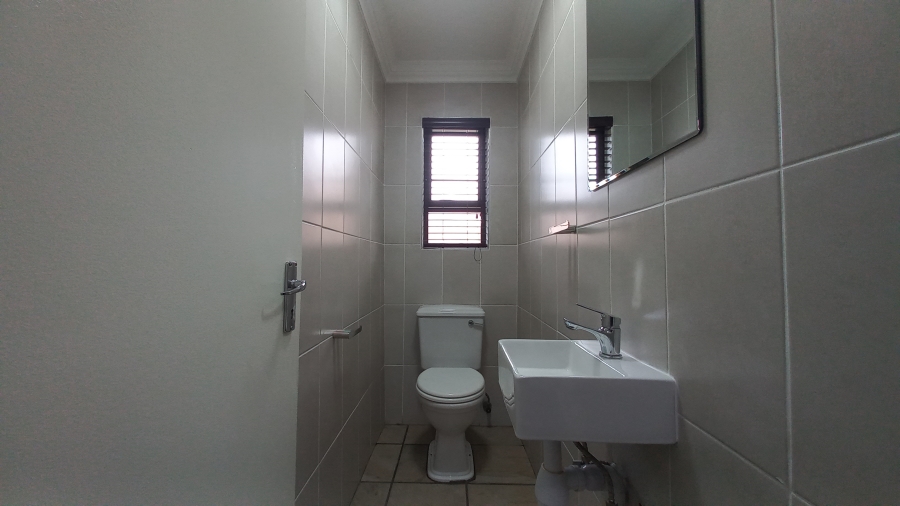 3 Bedroom Property for Sale in Parkdene Gauteng