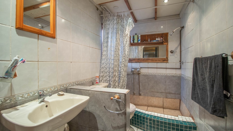 11 Bedroom Property for Sale in Parkhill Gardens Gauteng