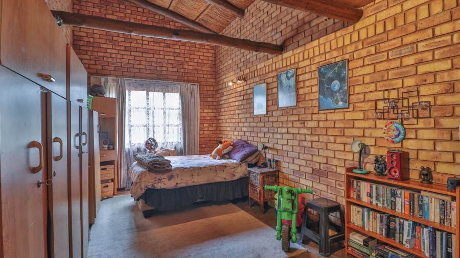 11 Bedroom Property for Sale in Parkhill Gardens Gauteng