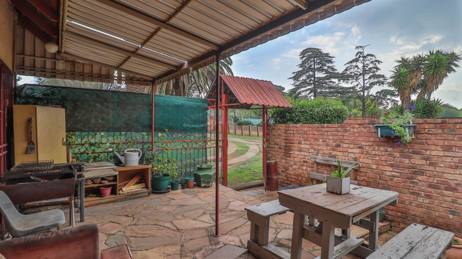 11 Bedroom Property for Sale in Parkhill Gardens Gauteng