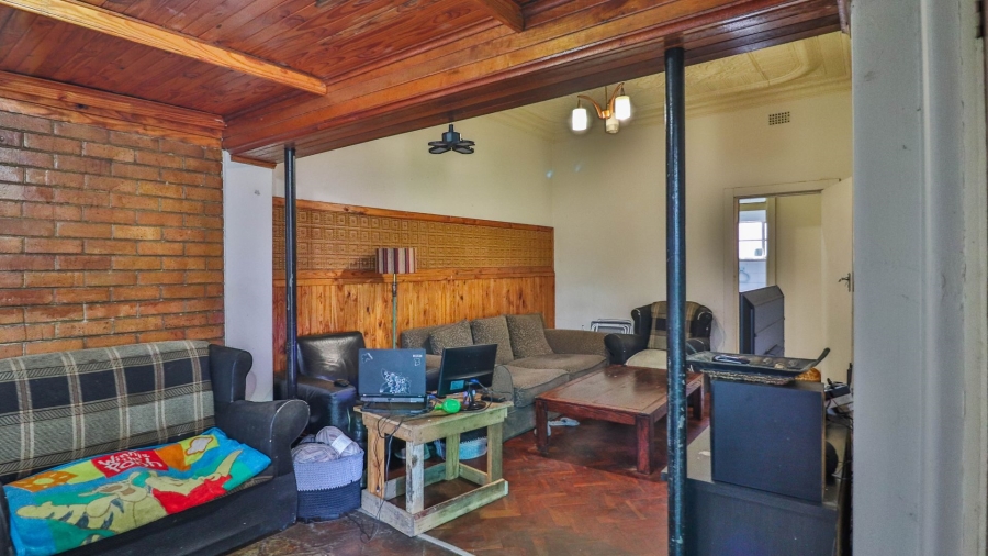 11 Bedroom Property for Sale in Parkhill Gardens Gauteng