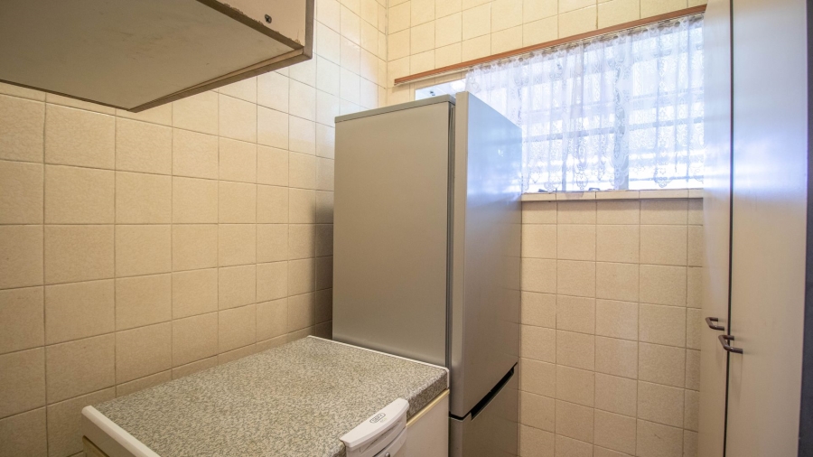 11 Bedroom Property for Sale in Parkhill Gardens Gauteng