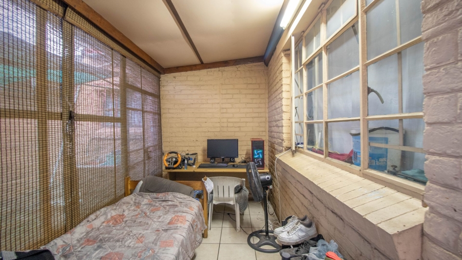 11 Bedroom Property for Sale in Parkhill Gardens Gauteng