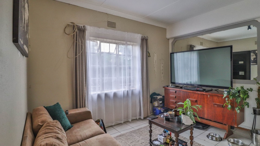 11 Bedroom Property for Sale in Parkhill Gardens Gauteng
