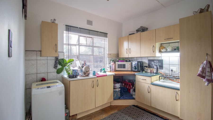 11 Bedroom Property for Sale in Parkhill Gardens Gauteng