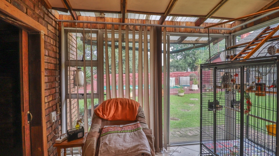 11 Bedroom Property for Sale in Parkhill Gardens Gauteng