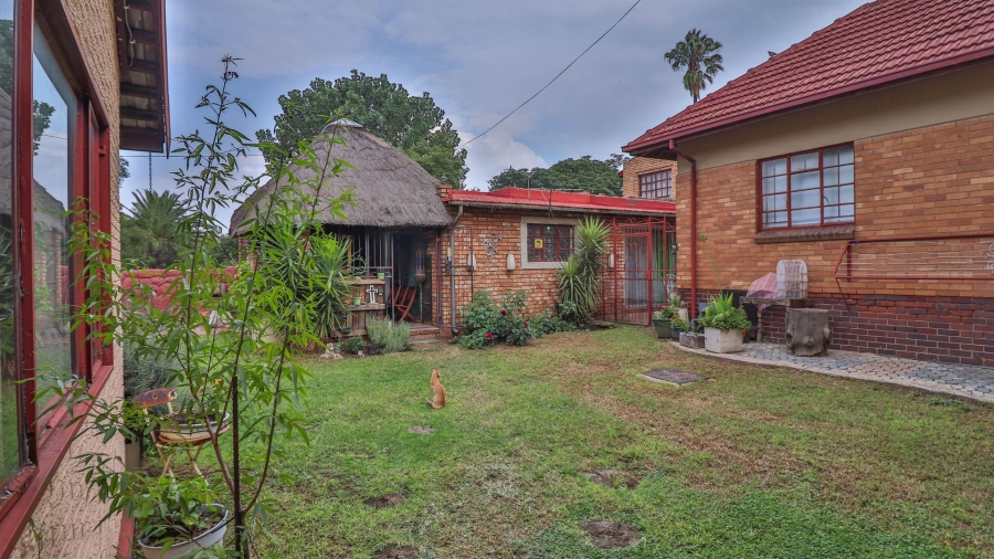 11 Bedroom Property for Sale in Parkhill Gardens Gauteng