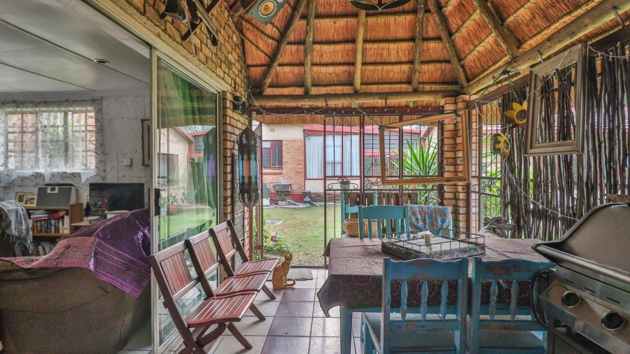 11 Bedroom Property for Sale in Parkhill Gardens Gauteng