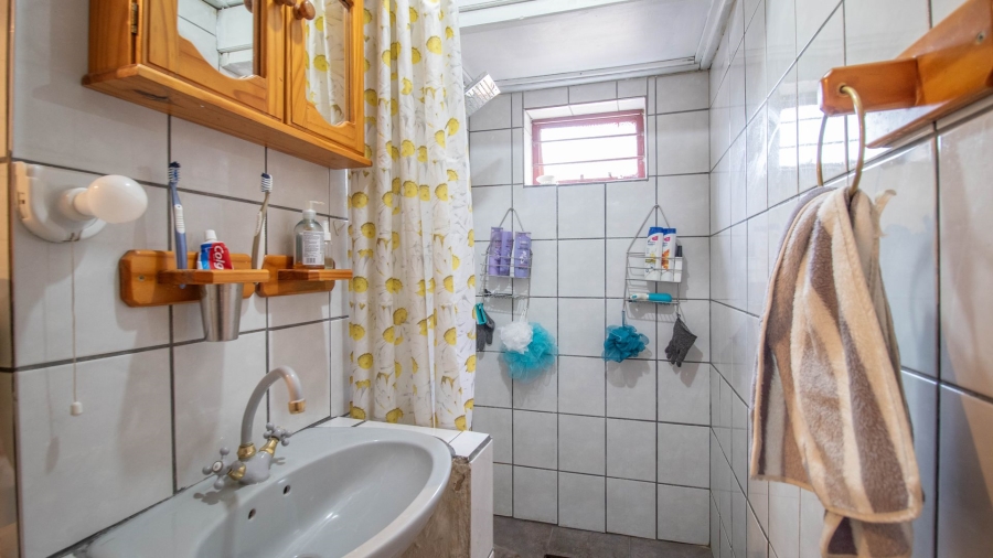 11 Bedroom Property for Sale in Parkhill Gardens Gauteng