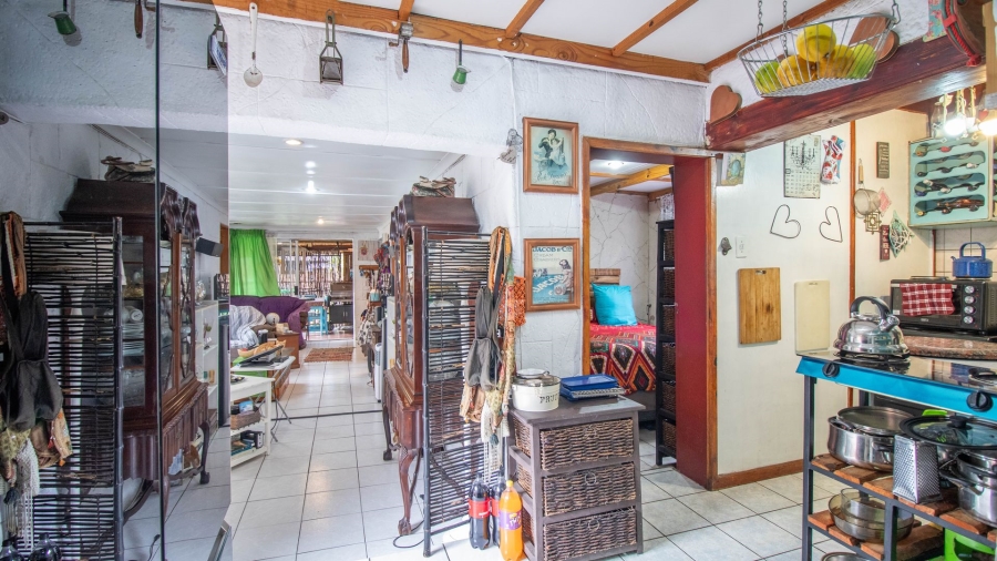 11 Bedroom Property for Sale in Parkhill Gardens Gauteng