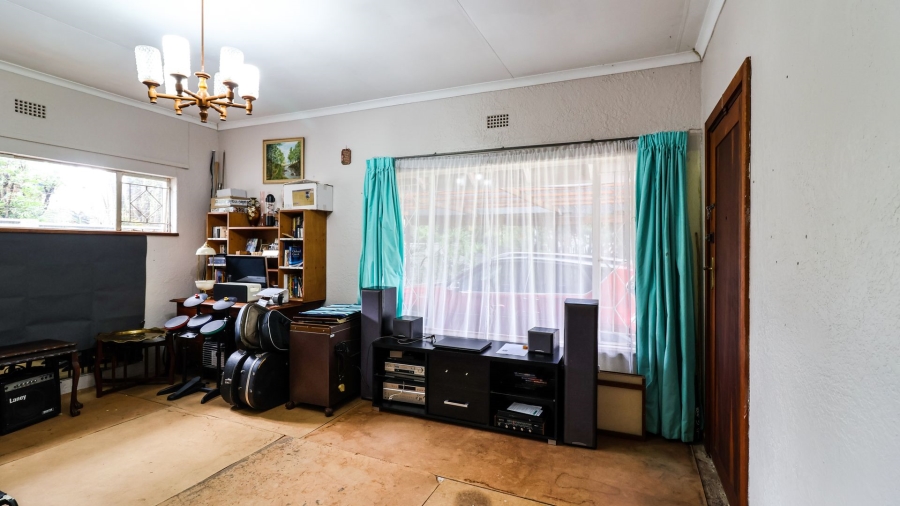 5 Bedroom Property for Sale in Horison Gauteng