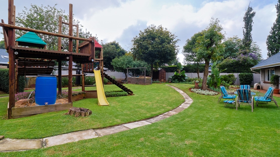 5 Bedroom Property for Sale in Horison Gauteng