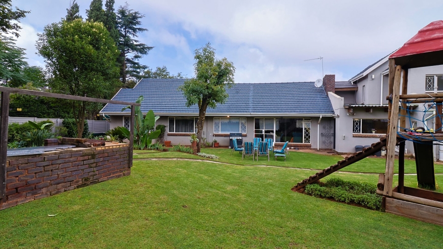 5 Bedroom Property for Sale in Horison Gauteng