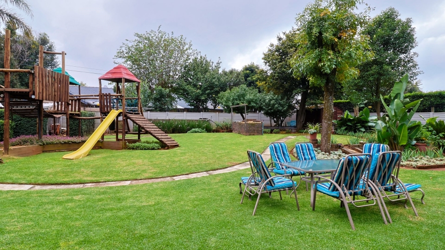 5 Bedroom Property for Sale in Horison Gauteng