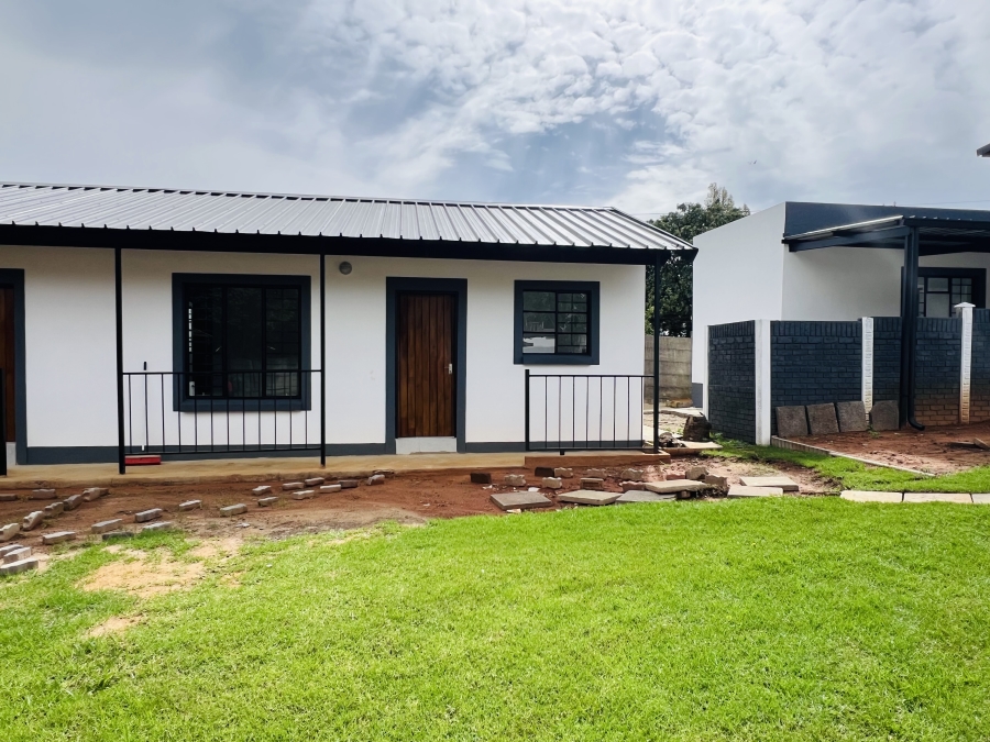To Let 1 Bedroom Property for Rent in Florida Gauteng