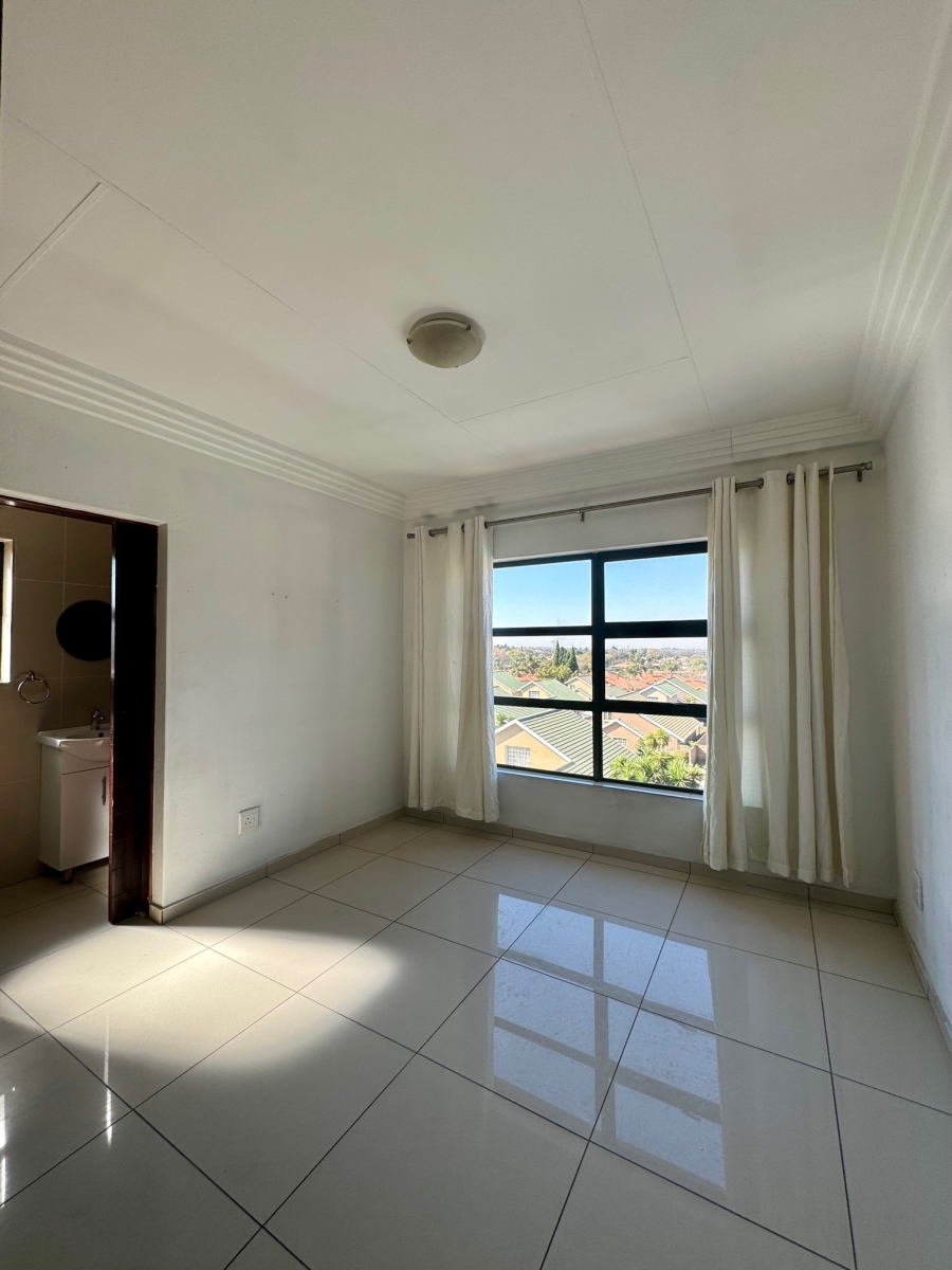 2 Bedroom Property for Sale in Eveleigh Gauteng