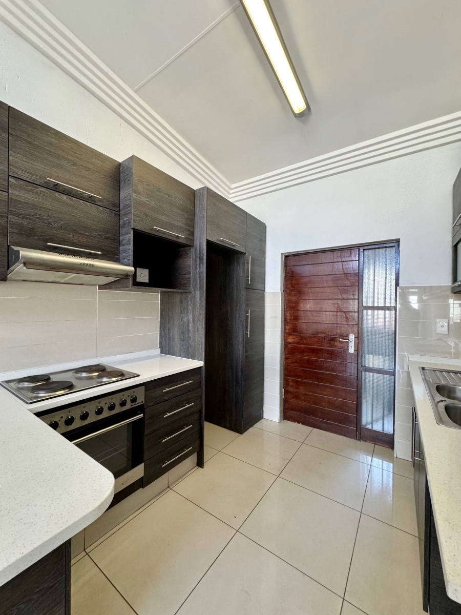 2 Bedroom Property for Sale in Eveleigh Gauteng