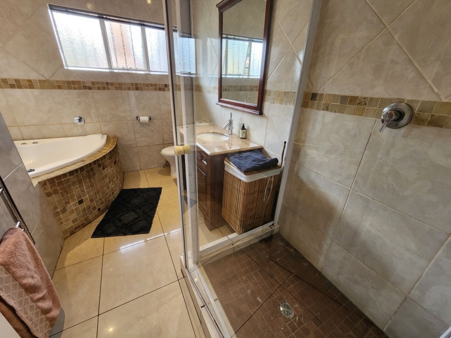 5 Bedroom Property for Sale in Boksburg West Gauteng