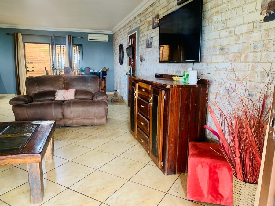 3 Bedroom Property for Sale in Bothas Geluk Gauteng