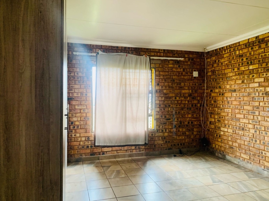 3 Bedroom Property for Sale in Bothas Geluk Gauteng