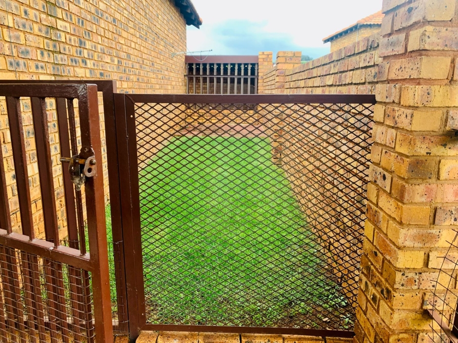 3 Bedroom Property for Sale in Bothas Geluk Gauteng