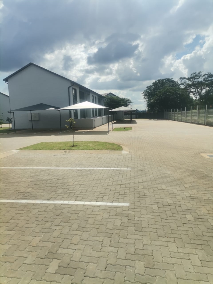 2 Bedroom Property for Sale in Annlin Gauteng