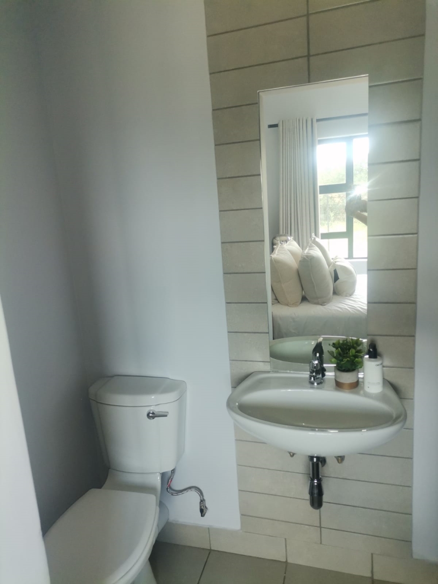 2 Bedroom Property for Sale in Annlin Gauteng