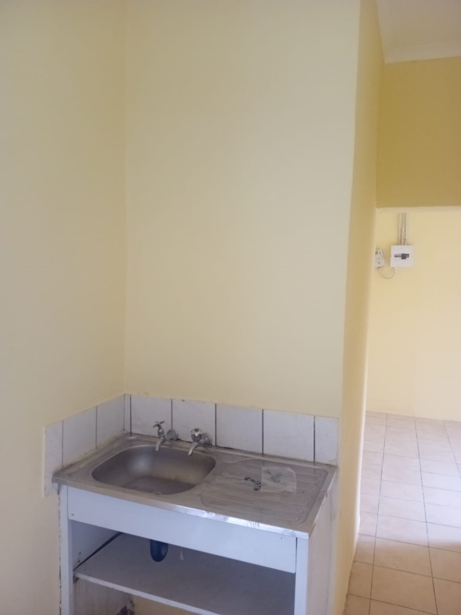 1 Bedroom Property for Sale in Westdene Gauteng