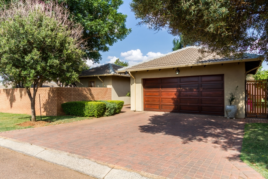 3 Bedroom Property for Sale in Equestria Gauteng