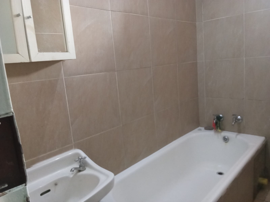 4 Bedroom Property for Sale in Sunnyside Gauteng