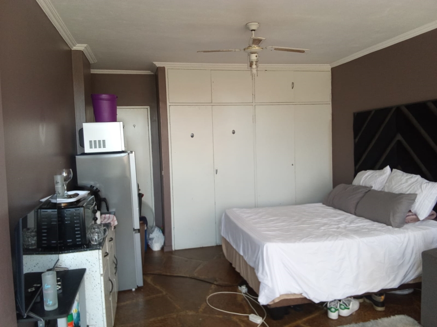 4 Bedroom Property for Sale in Sunnyside Gauteng