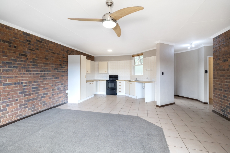 To Let 2 Bedroom Property for Rent in Elardus Park Gauteng