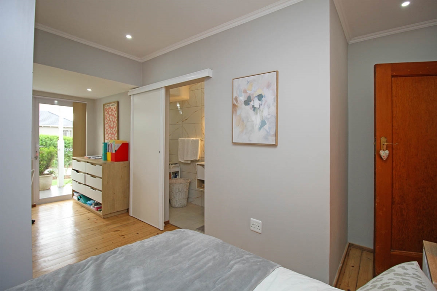 To Let 3 Bedroom Property for Rent in Thornhill Estate Gauteng