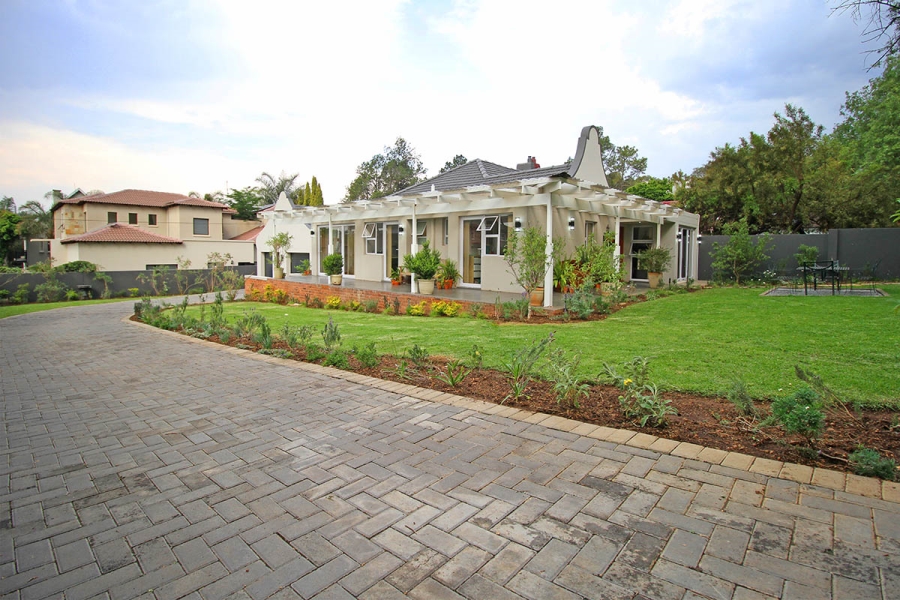 To Let 3 Bedroom Property for Rent in Thornhill Estate Gauteng