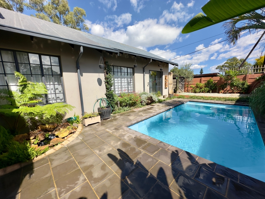 3 Bedroom Property for Sale in Villieria Gauteng