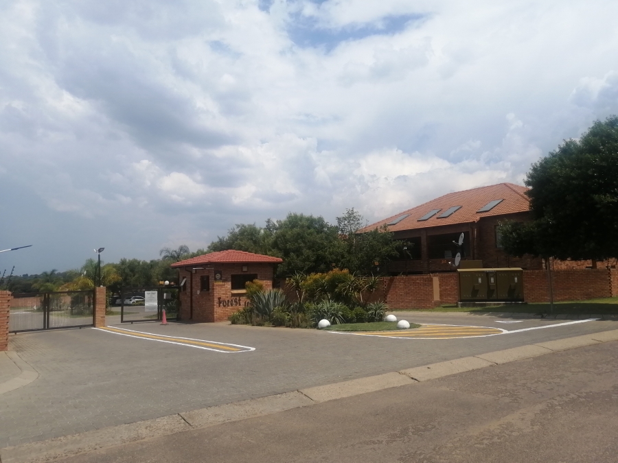 3 Bedroom Property for Sale in Willow Park Manor Gauteng