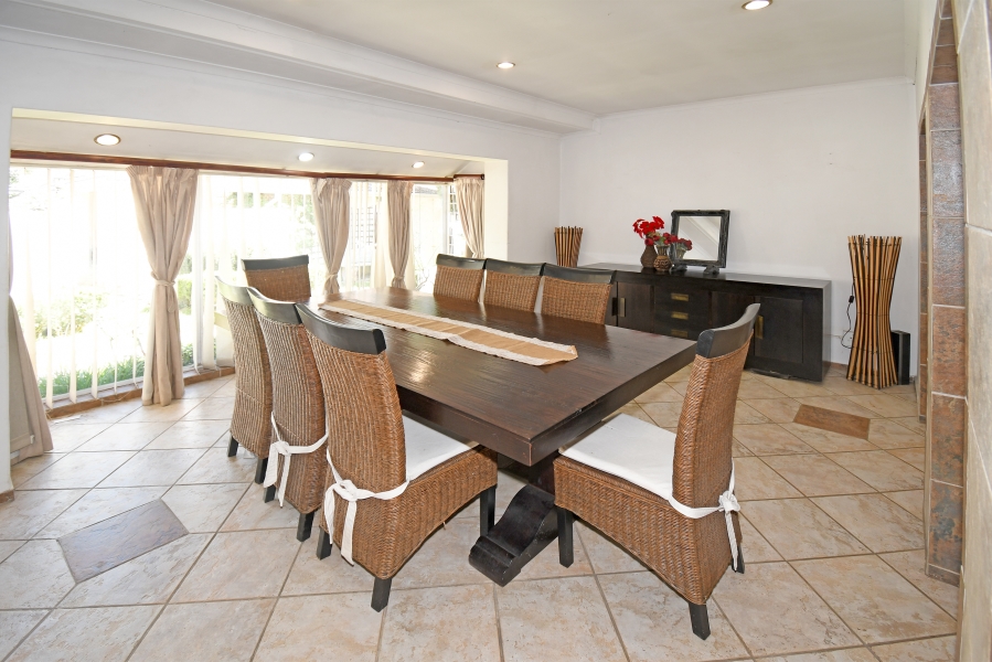 5 Bedroom Property for Sale in Hurlingham Gauteng